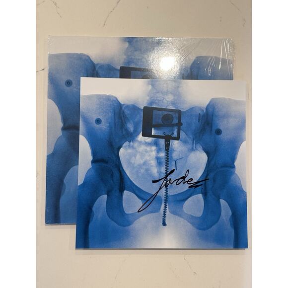 Lorde SIGNED Vinyl LP Virgin Gatefold X-Ray Picture Disc Autographed New #1 - Picture 1 of 6